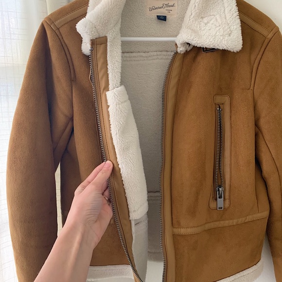 Fleece lined, suede jacket. - Picture 3 of 4